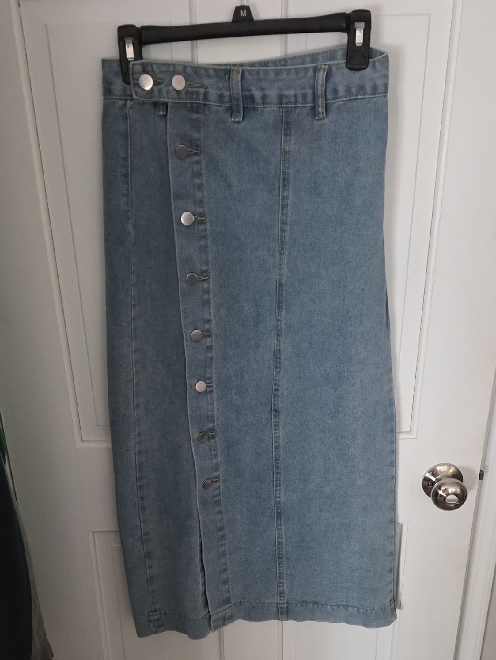 Light Blue Denim Button-Front Midi Skirt SzSm